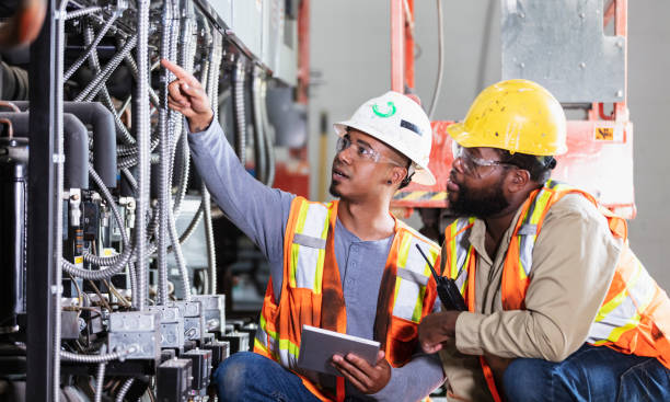 Best Industrial Electrical Services  in Prestbury, IL